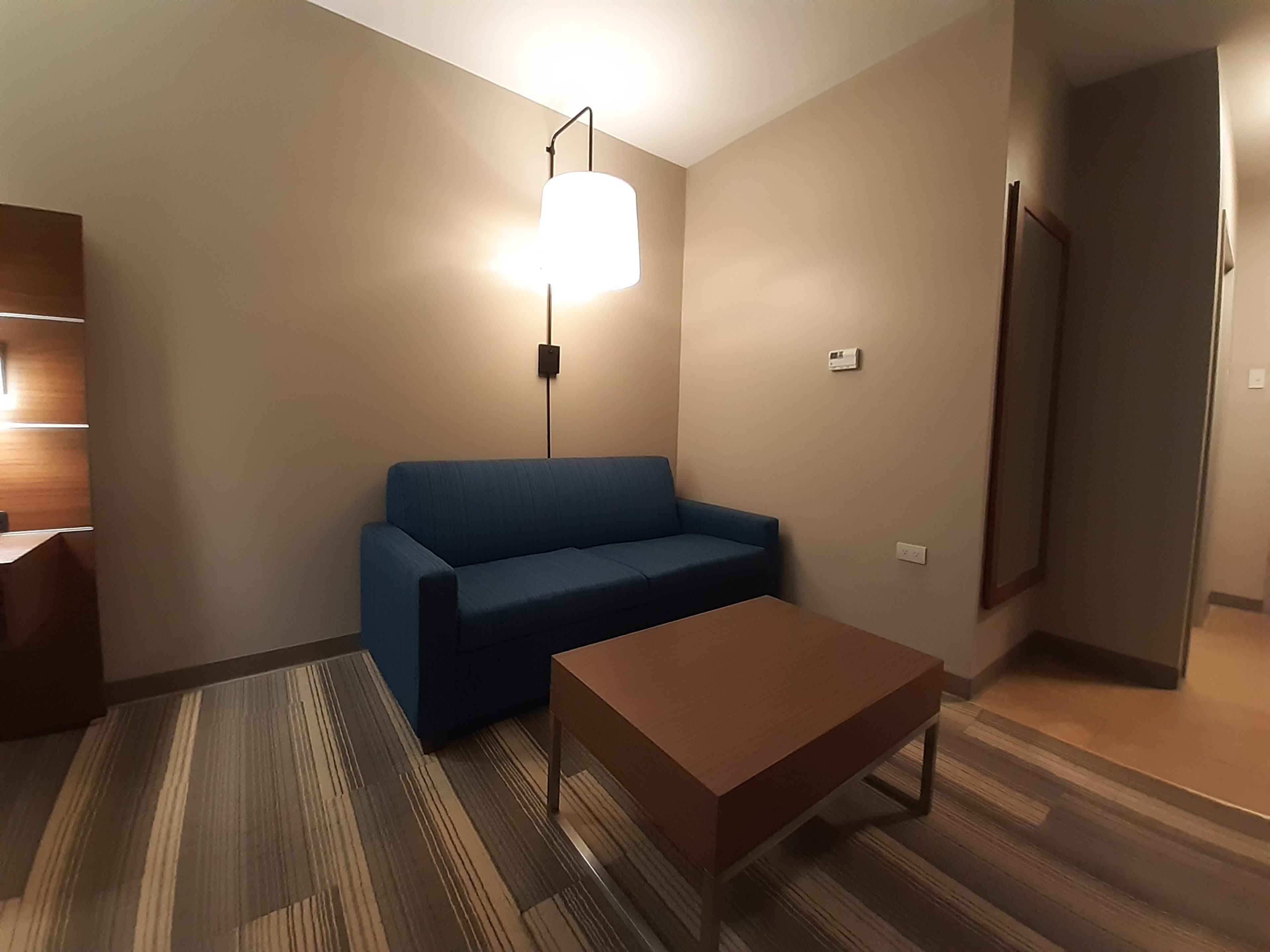 Holiday Inn Express Trincity By Ihg Exterior foto