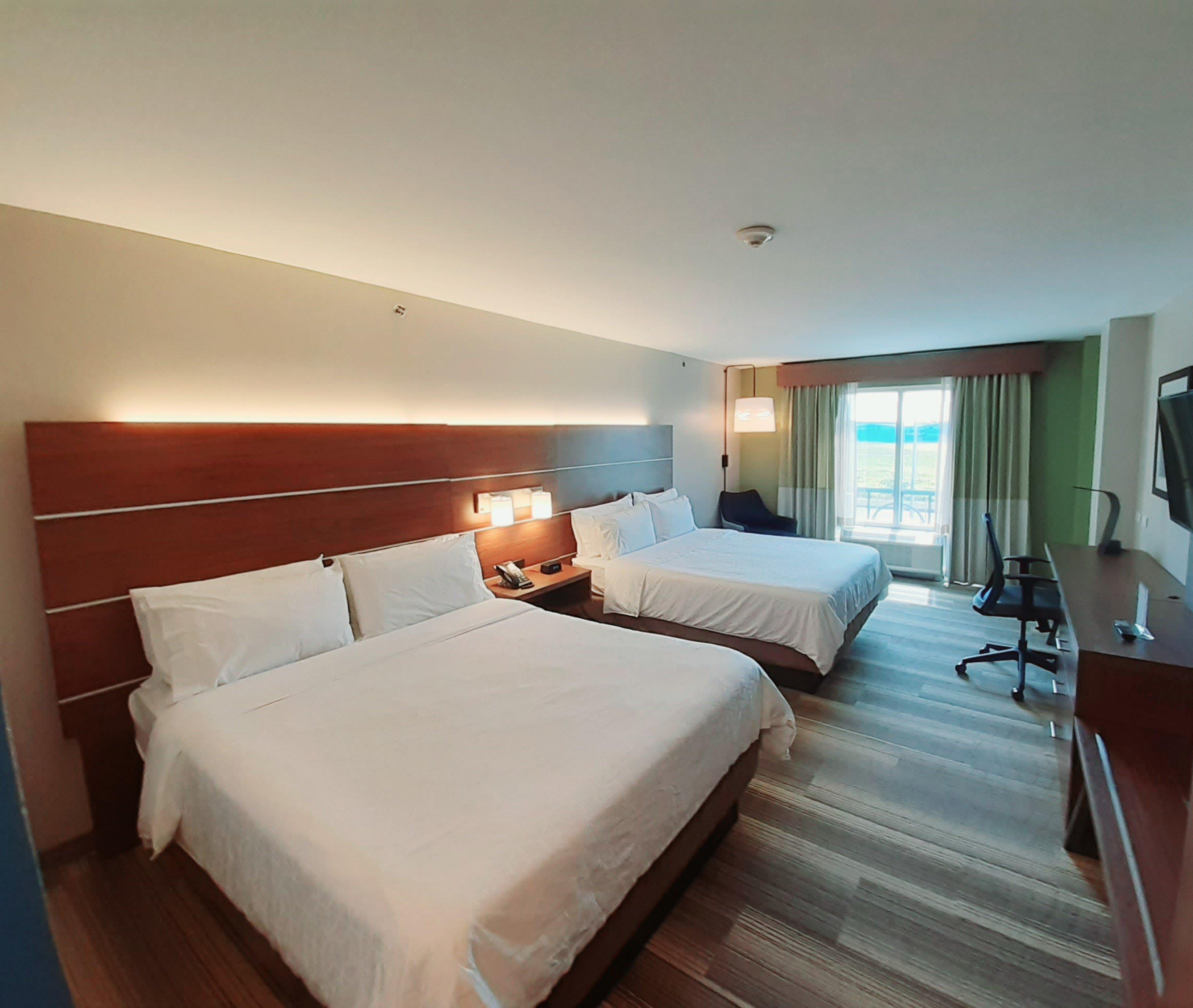 Holiday Inn Express Trincity By Ihg Exterior foto